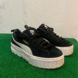 PUMA Mayze platform sneakers. Black leather. Size 7 woman’s.
